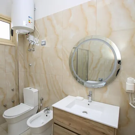 Sale E Sole Homestay *