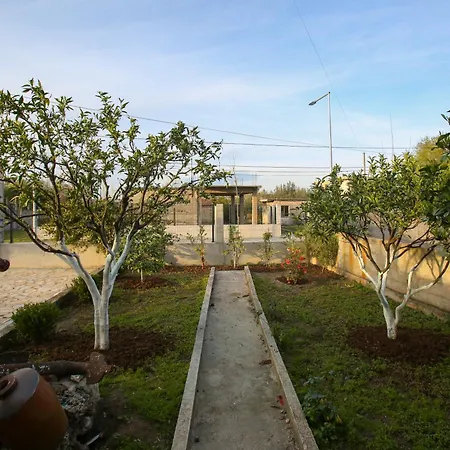 Sale E Sole Homestay *